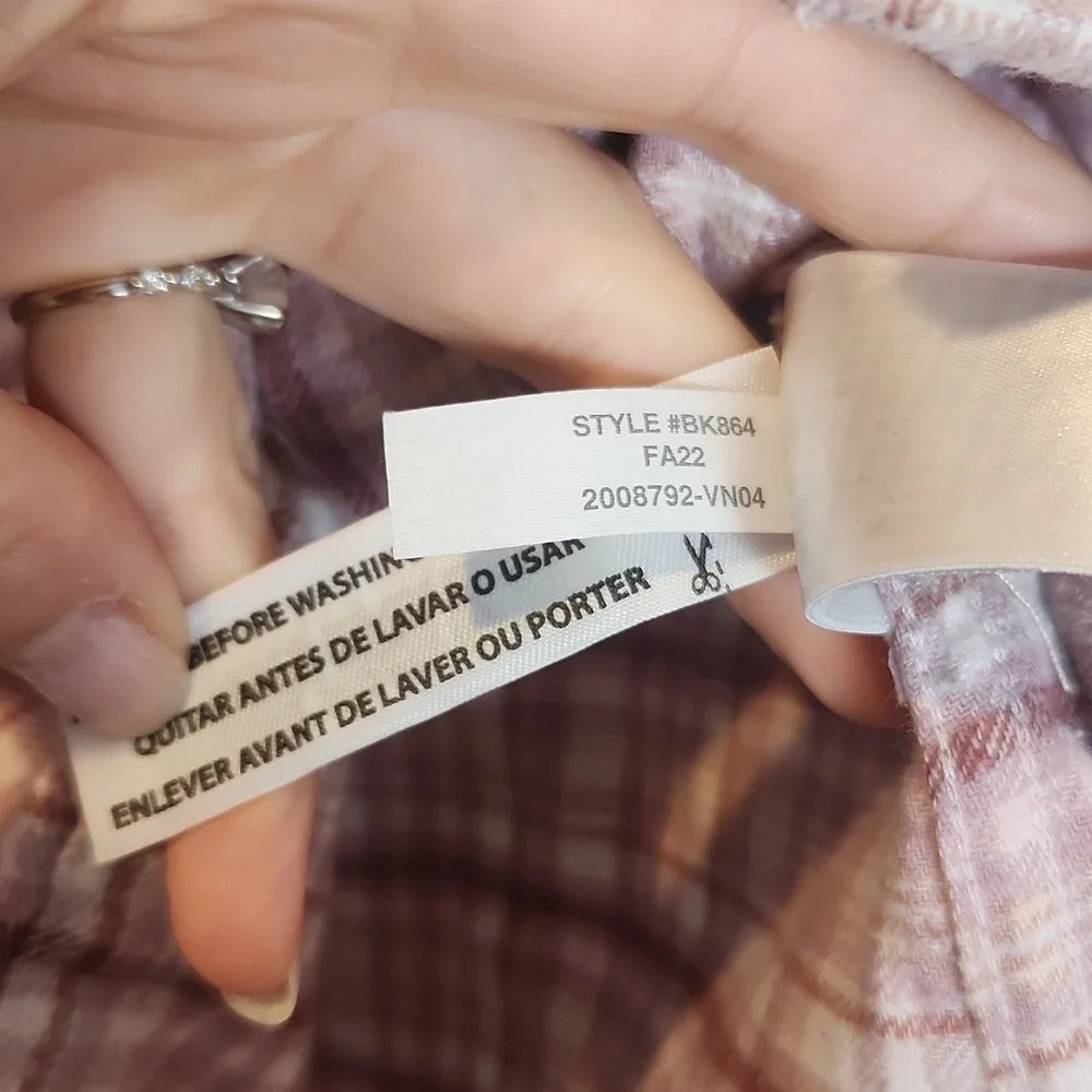 J.‎ Crew Women's Classic-Fit Shirt in Blush Flannel Plaid Size 4
